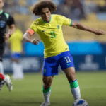 Brasil bate a Colombia e vai as semis do futebol