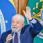 Lula diz que poucas mulheres no governo e culpa dos