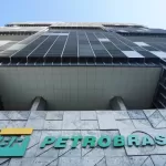 Petrobras anuncia aumento de R 025 no diesel a partir.webp