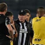 Botafogo STJD suspende John Textor por 30 dias apos dirigente