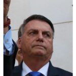 STF mantem multa a Bolsonaro por reuniao com embaixadores