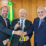 reuniao com presidente da Petrobras e ministro de Minas