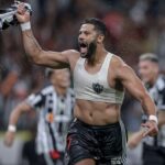 Atlético-MG vence São Paulo e iguala pontuação do líder Palmeiras