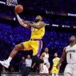 Lakers massacram os Pelicans e farão final da NBA Cup contra os Pacers