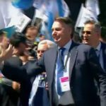 Bolsonaro e ovacionado em posse de Milei na Argentina