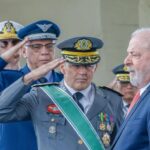Lula vai almoco com militares e jantar com ministros do