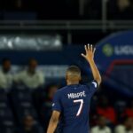 Mbappé deixa futuro em aberto, mas garante que PSG estará 'protegido'