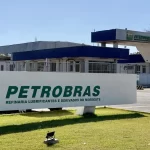 Petrobras vendeu refinaria abaixo do preco de mercado.webp