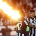 Sob protesto, Botafogo vence Madureira no 'sufoco' na estreia do Carioca