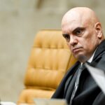 Alexandre de Moraes ameaca punir advogado de Daniel Silveira por
