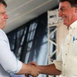 Bolsonaro chama Tarcisio de irmao apos anuncio em parceria com