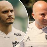 Fábio Santos diz que Sampaoli não respondia nem 'bom dia': 'Gestão horrorosa'