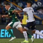 Palmeiras sofre gol no fim e amarga empate contra lanterna Santo André