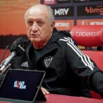 Atlético-MG oficializa a saída do técnico Felipão