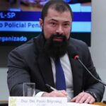 Deputado denuncia Guilherme Boulos por causa de postagem que compara